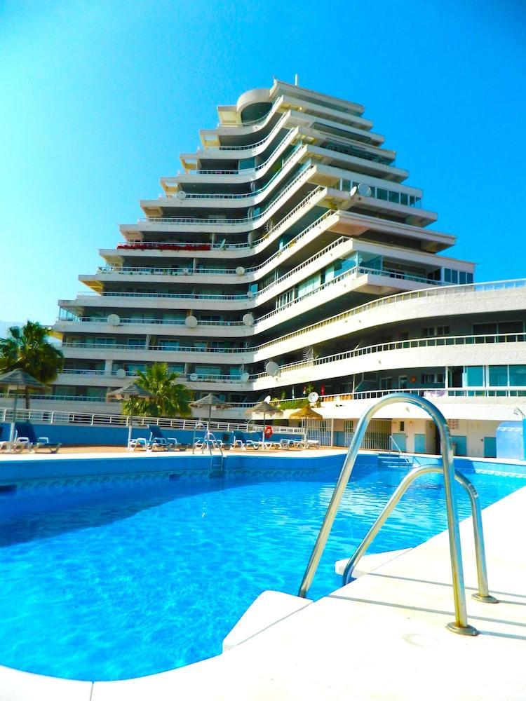 Skysea Apartments 베날마데나코스타 외부 사진